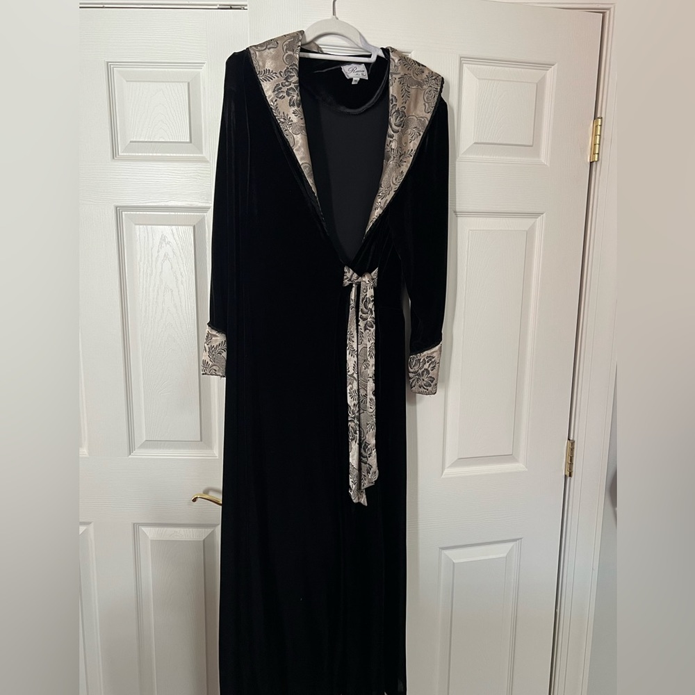 Black velvet like material & paisley long robe with zipper and tie. Never worn